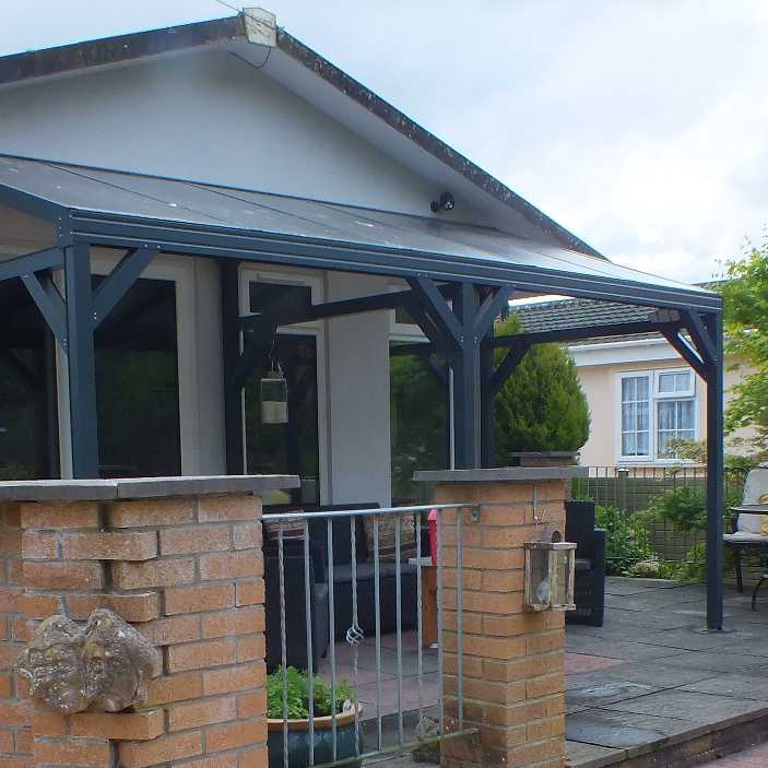 Omega Smart Free-Standing, Anthracite Grey MonoPitch Roof Canopy with 16mm Polycarbonate Glazing - 3.1m (W) x 2.0m (P), (4) Supporting Posts